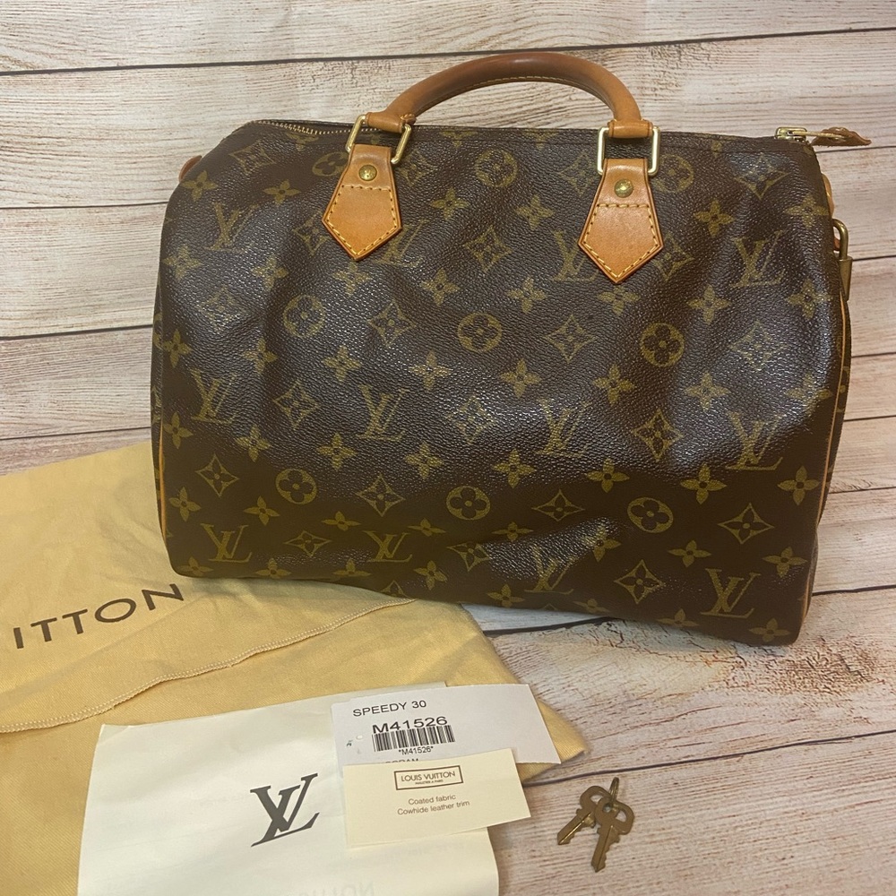 Louis Vuitton Speedy 30